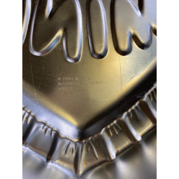 Vintage 1983 Wilton Valentine Heart Be Mine Cake Pan Mold - Picture 3 of 5